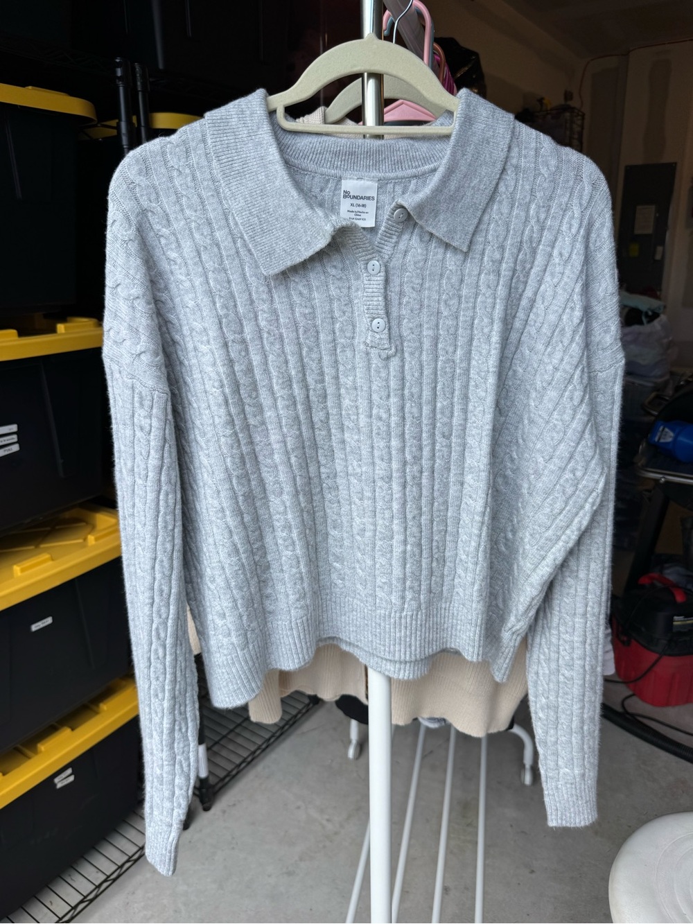No Boundaries Light Gray Cable Knit lightweight cropped Polo Cardigan